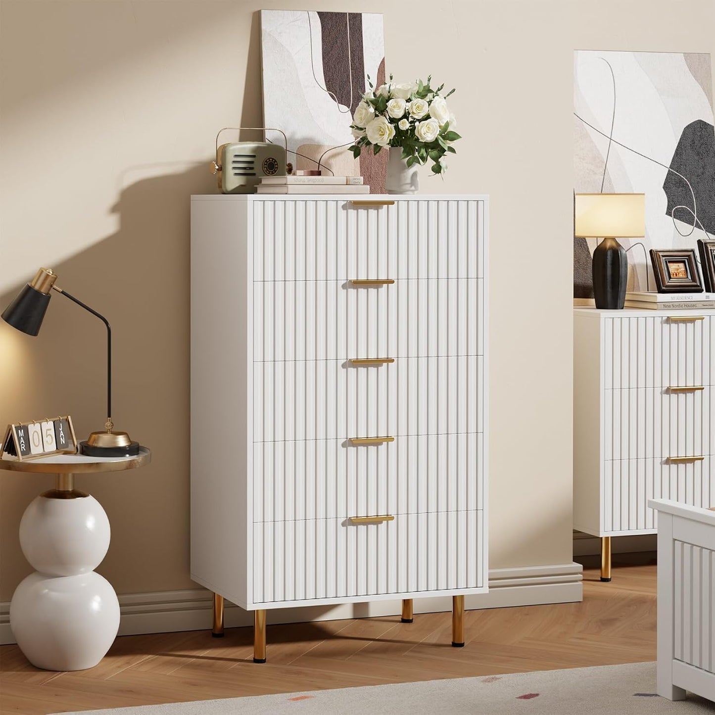 GarveeHome Fluted 5 Drawer Dresser for Bedroom, 47.2" Tall Modern Chest of Drawers with Deep Drawers and Wide Top, Wooden Dresser Organizer for Living Room, Hallway, Kids Room, White